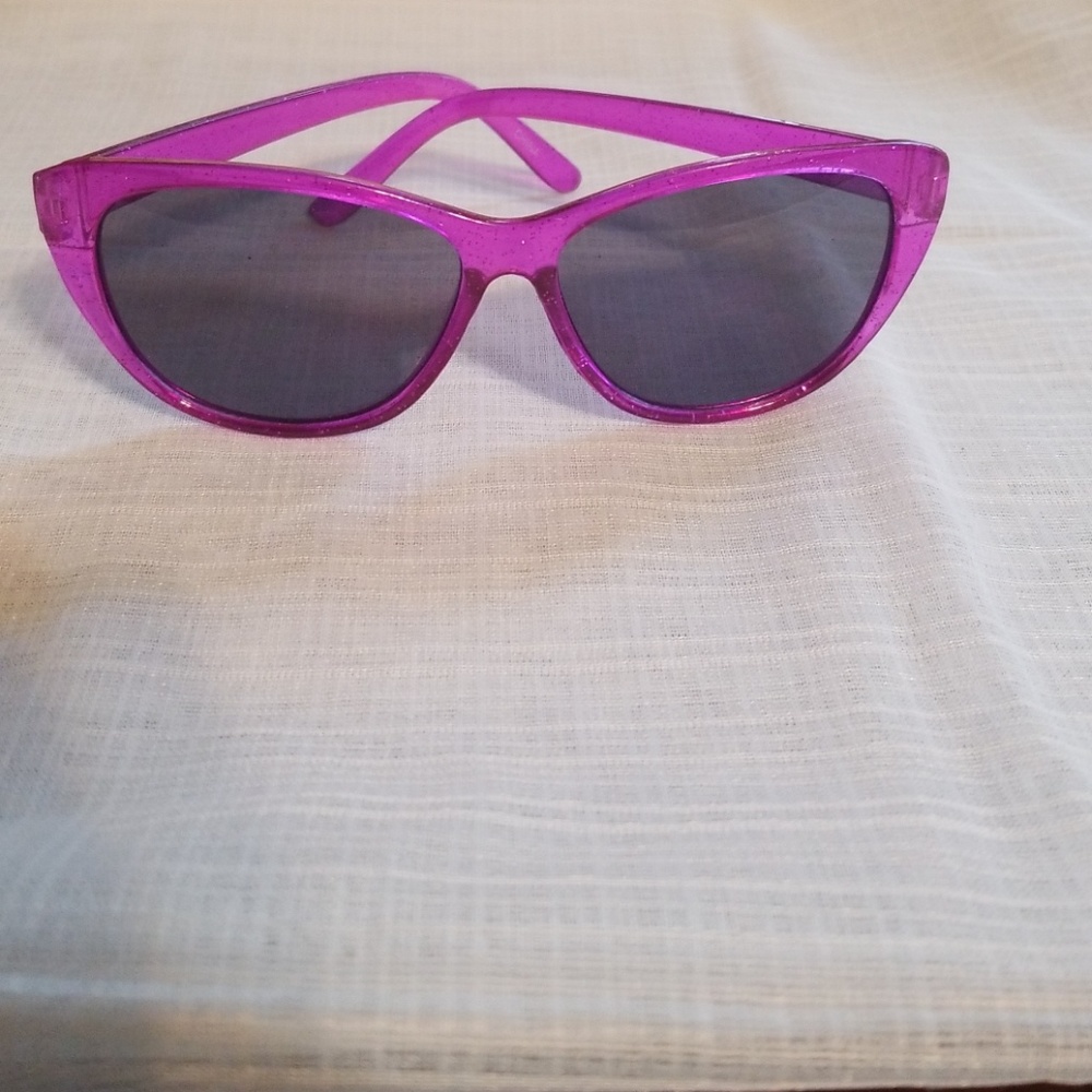 Brand new fashion sun glasses